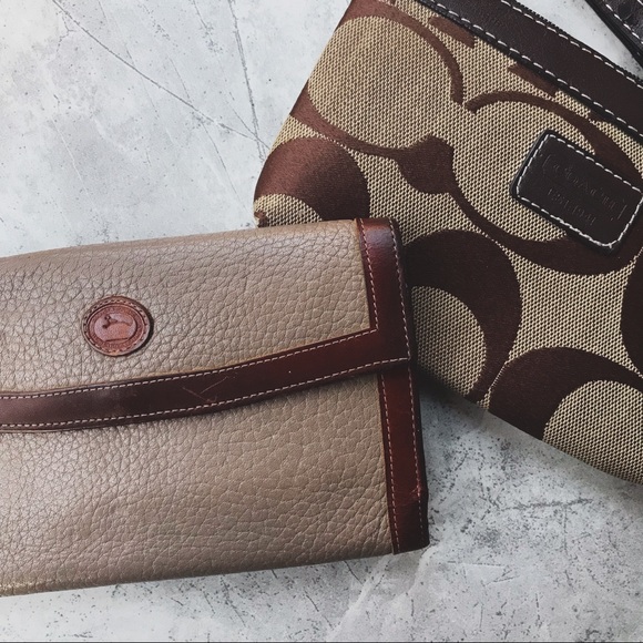 Dooney & Bourke Handbags - VINTAGE Dooney & Bourke Wallet